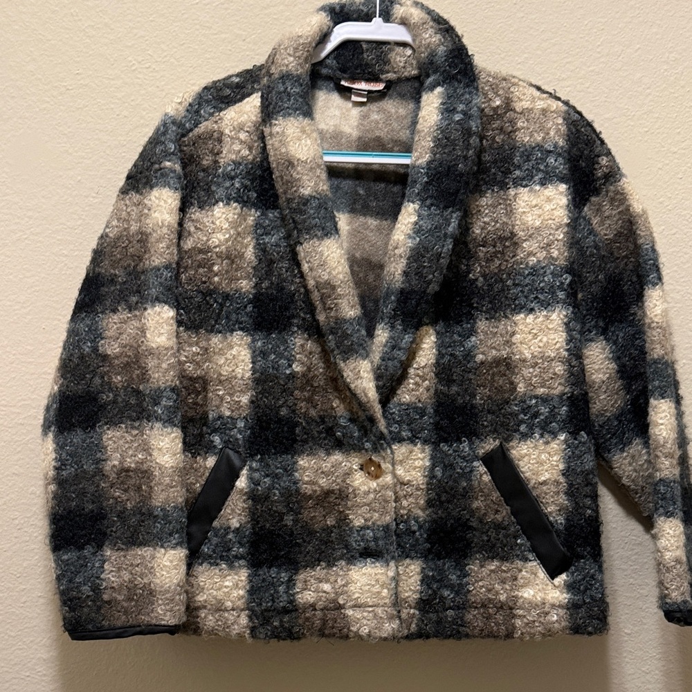 #233. Knox Rose Black and Gray Textured Jacket